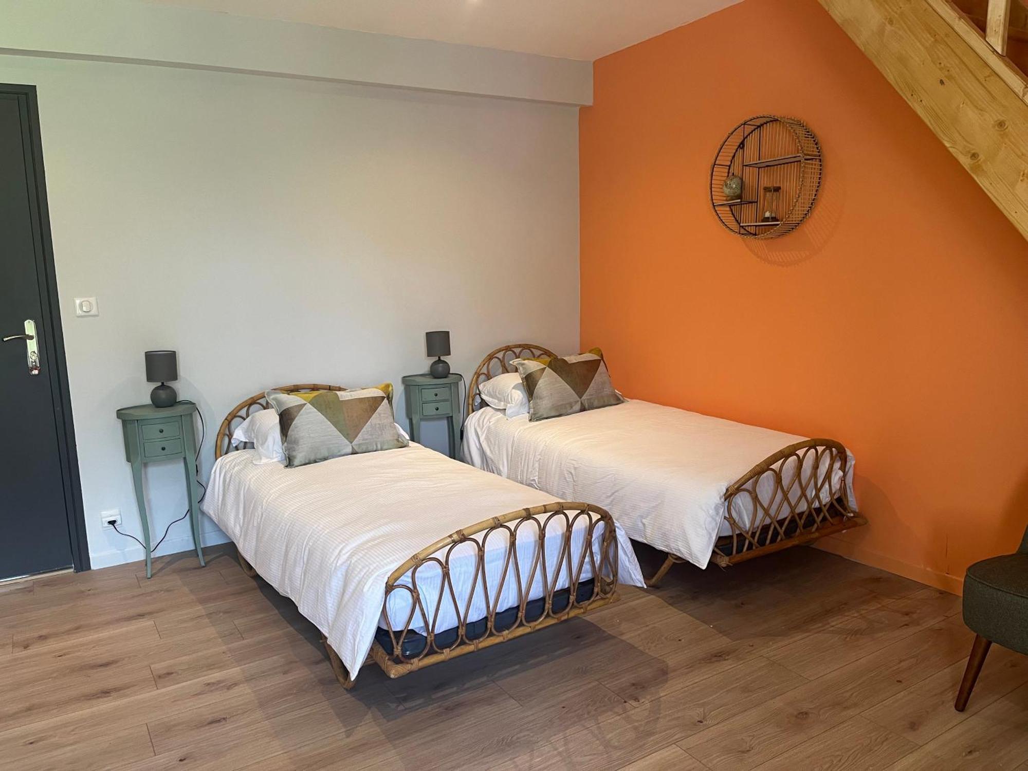 Le Moulin De Moquesouris - Chambres D'Hotes Et Table D'Hote Nazelles-Negron Bagian luar foto